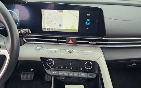 Hyundai Avante, 2023 год, 1 380 000 рублей, 12 фотография