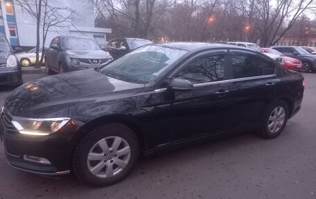 Volkswagen Passat B8 рестайлинг, 2015 год, 1 430 000 рублей, 4 фотография