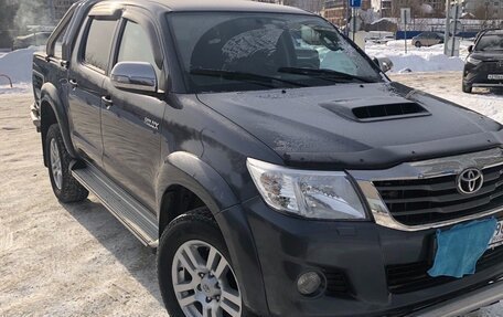 Toyota Hilux VII, 2012 год, 2 650 000 рублей, 12 фотография