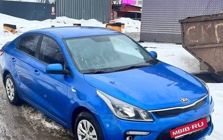 KIA Rio IV, 2017 год, 1 050 000 рублей, 2 фотография
