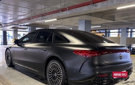 Mercedes-Benz EQS, 2022 год, 9 350 000 рублей, 4 фотография