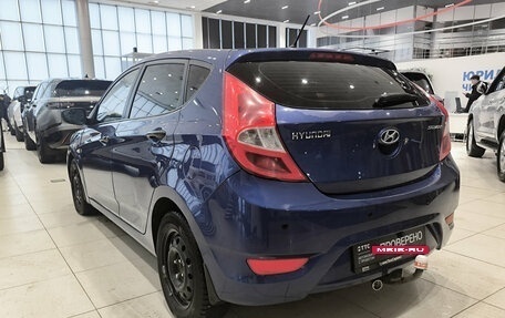 Hyundai Solaris II рестайлинг, 2013 год, 755 000 рублей, 8 фотография