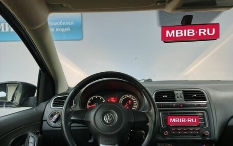 Volkswagen Polo VI (EU Market), 2013 год, 823 000 рублей, 11 фотография