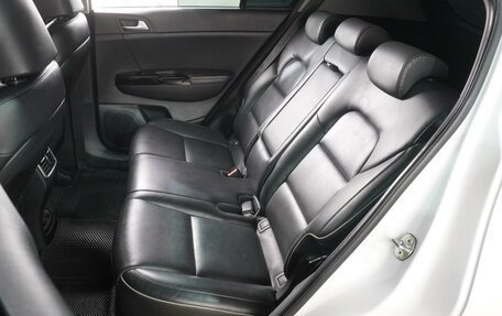 KIA Sportage IV рестайлинг, 2018 год, 2 299 000 рублей, 9 фотография