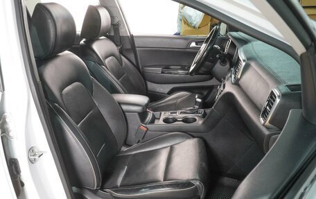 KIA Sportage IV рестайлинг, 2018 год, 2 299 000 рублей, 8 фотография