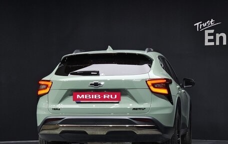 Chevrolet Trax, 2023 год, 1 620 000 рублей, 4 фотография