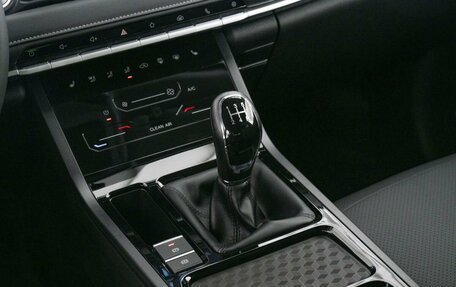 Chery Tiggo 4 I рестайлинг, 2025 год, 2 039 000 рублей, 12 фотография