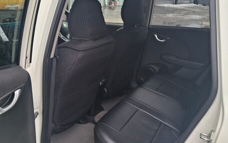 Honda Fit III, 2011 год, 760 000 рублей, 9 фотография