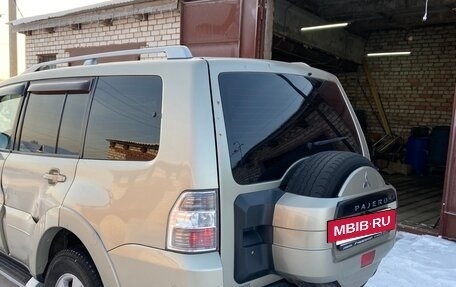 Mitsubishi Pajero IV, 2008 год, 1 000 000 рублей, 7 фотография