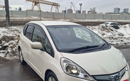 Honda Fit III, 2011 год, 760 000 рублей, 2 фотография