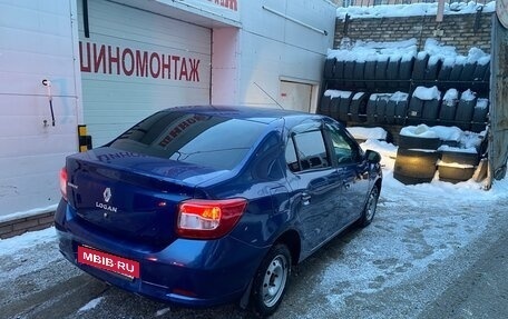 Renault Logan II, 2015 год, 680 000 рублей, 6 фотография