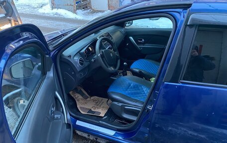 Renault Logan II, 2015 год, 680 000 рублей, 9 фотография