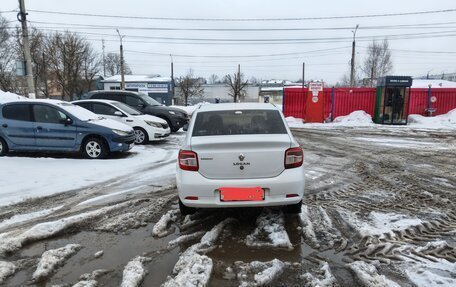 Renault Logan II, 2018 год, 700 000 рублей, 2 фотография