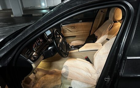 BMW 5 серия, 2014 год, 1 750 000 рублей, 6 фотография