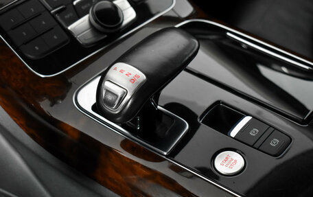 Audi A8, 2012 год, 998 900 рублей, 12 фотография