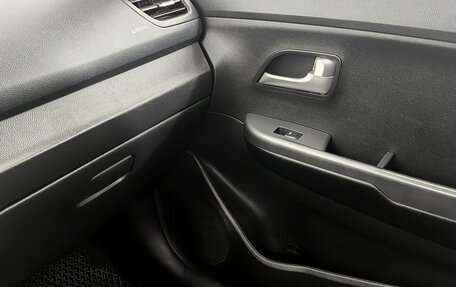 KIA Rio III рестайлинг, 2015 год, 980 000 рублей, 7 фотография