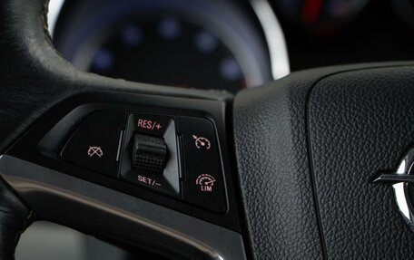 Opel Mokka I, 2013 год, 1 098 055 рублей, 13 фотография