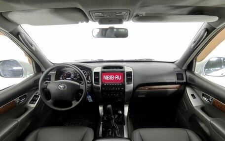 Toyota Land Cruiser Prado 120 рестайлинг, 2003 год, 1 299 000 рублей, 7 фотография