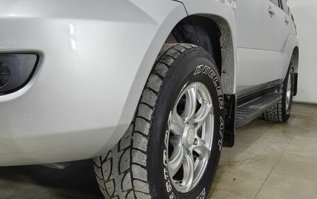 Toyota Land Cruiser Prado 120 рестайлинг, 2003 год, 1 299 000 рублей, 17 фотография