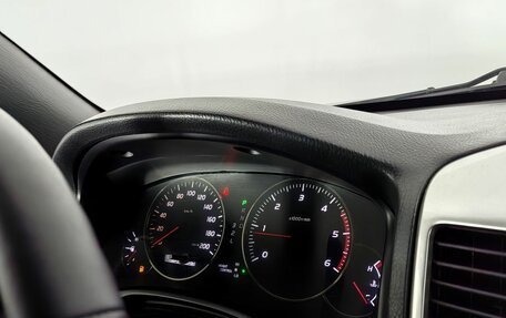 Toyota Land Cruiser Prado 120 рестайлинг, 2003 год, 1 299 000 рублей, 11 фотография