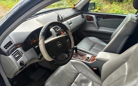 Mercedes-Benz E-Класс, 1999 год, 950 000 рублей, 13 фотография