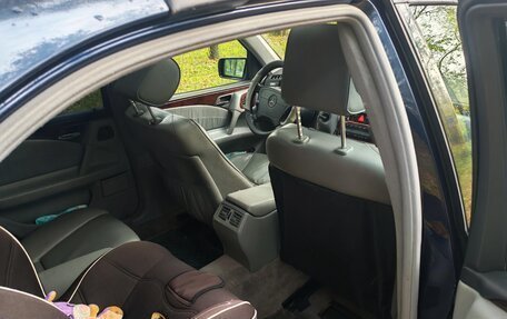 Mercedes-Benz E-Класс, 1999 год, 950 000 рублей, 21 фотография