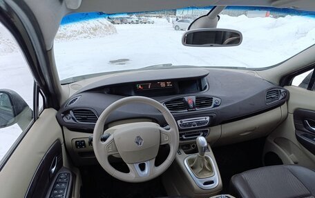 Renault Scenic III, 2011 год, 710 000 рублей, 9 фотография