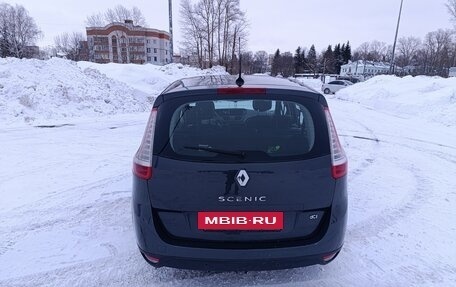 Renault Scenic III, 2011 год, 710 000 рублей, 5 фотография