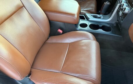 Toyota Sequoia II рестайлинг, 2011 год, 4 350 000 рублей, 37 фотография