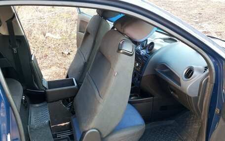 Ford Fiesta, 2008 год, 365 000 рублей, 17 фотография