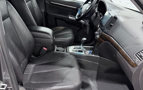 Hyundai Santa Fe III рестайлинг, 2012 год, 1 400 000 рублей, 31 фотография