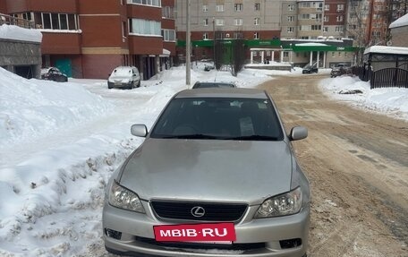 Toyota Altezza, 1999 год, 930 000 рублей, 3 фотография
