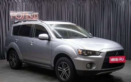 Mitsubishi Outlander III рестайлинг 3, 2011 год, 1 298 000 рублей, 3 фотография