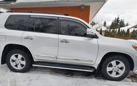 Toyota Land Cruiser 200, 2012 год, 2 698 000 рублей, 6 фотография