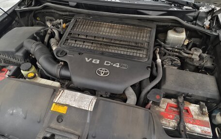 Toyota Land Cruiser 200, 2012 год, 2 698 000 рублей, 17 фотография