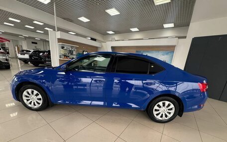 Skoda Superb III рестайлинг, 2019 год, 1 900 000 рублей, 8 фотография