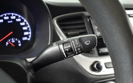 Hyundai Solaris II рестайлинг, 2018 год, 1 076 100 рублей, 17 фотография