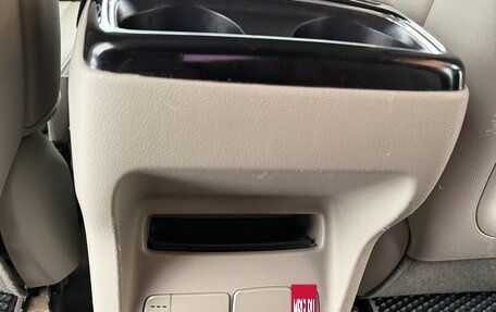 KIA Carnival III, 2017 год, 2 500 000 рублей, 17 фотография