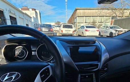Hyundai Avante, 2012 год, 1 170 000 рублей, 29 фотография