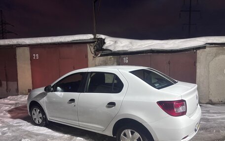 Renault Logan II, 2017 год, 575 000 рублей, 6 фотография