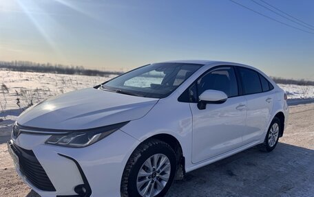 Toyota Corolla, 2021 год, 1 850 000 рублей, 4 фотография