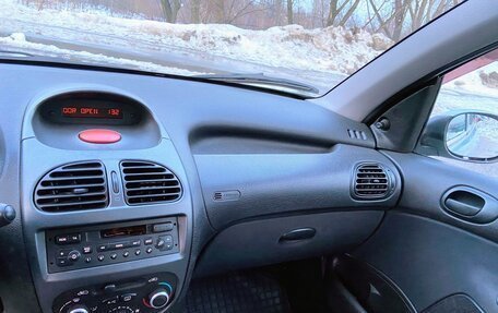 Peugeot 206, 2002 год, 285 000 рублей, 14 фотография