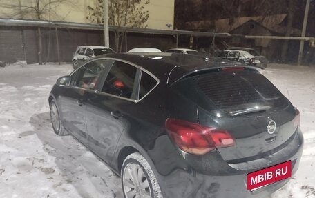 Opel Astra J, 2010 год, 620 000 рублей, 4 фотография