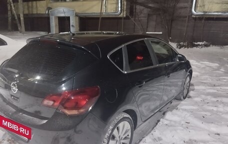 Opel Astra J, 2010 год, 620 000 рублей, 6 фотография