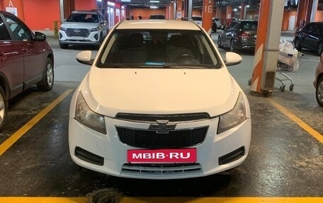 Chevrolet Cruze II, 2014 год, 380 000 рублей, 3 фотография