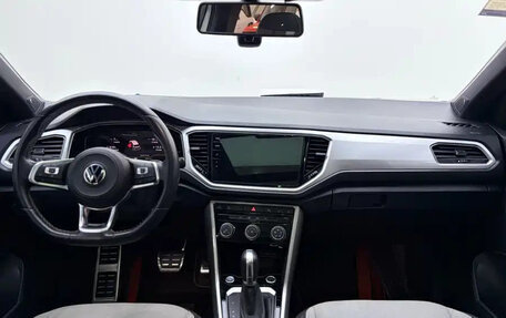 Volkswagen T-Roc I, 2022 год, 1 511 123 рублей, 10 фотография