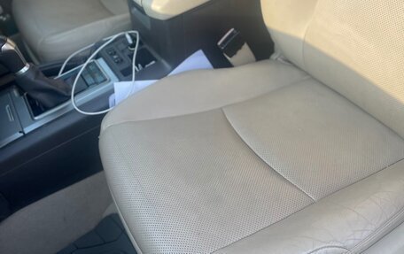 Toyota Land Cruiser Prado 150 рестайлинг 2, 2018 год, 4 220 000 рублей, 7 фотография