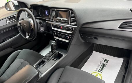 Hyundai Sonata VII, 2019 год, 995 000 рублей, 12 фотография