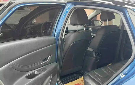 Hyundai Elantra, 2022 год, 1 369 888 рублей, 10 фотография