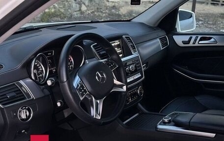 Mercedes-Benz GL-Класс, 2013 год, 2 350 000 рублей, 11 фотография